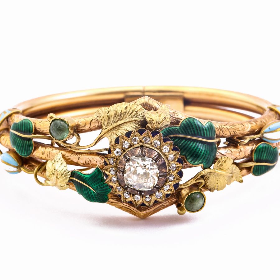 Bracciale Rigido in Oro Giallo con Diamanti, Smeraldi e Smalti Policromi