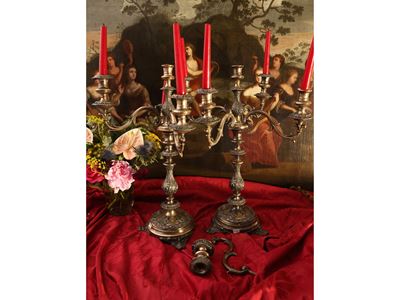 Coppia di Grandi Candelabri in Metallo Argentato