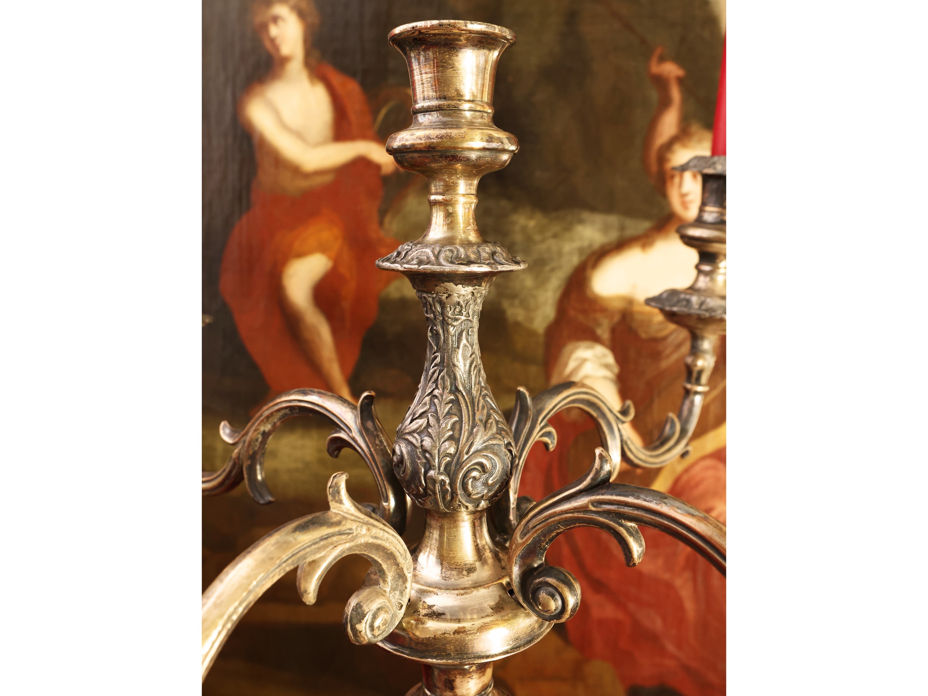 Coppia di Grandi Candelabri in Metallo Argentato