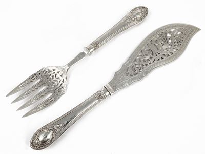Coppia di Posate Vittoriane da Portata in Argento