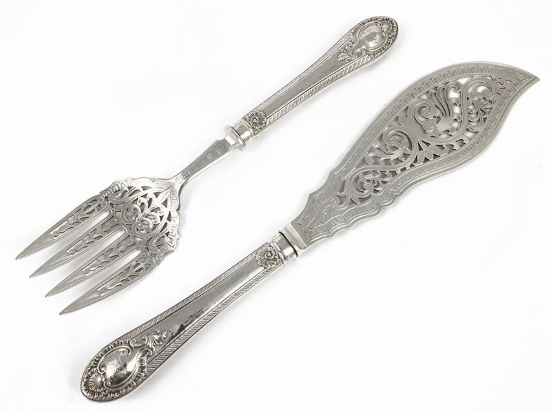 Coppia di Posate Vittoriane da Portata in Argento