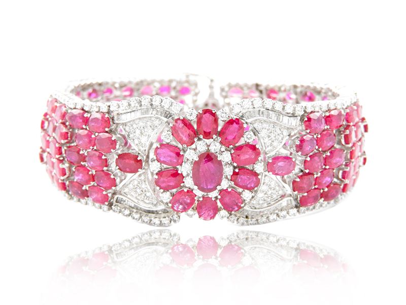 Bracciale in Oro Bianco con Diamanti e Rubini