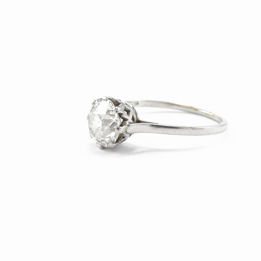 Anello Solitario in Platino con Diamante