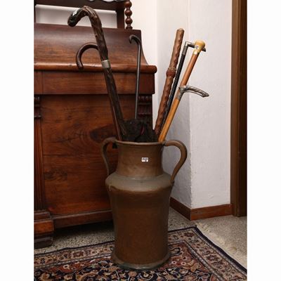 Collezione di Bastoni ed Ombrellini