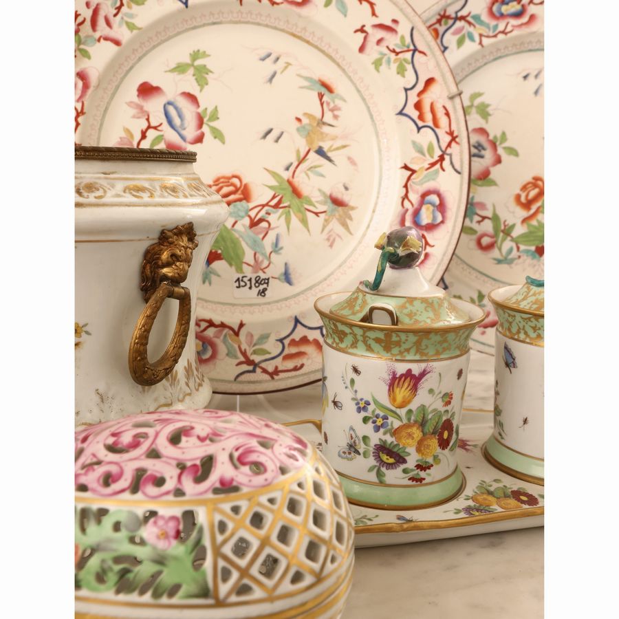 Miscellanea di Curiosità in Porcellana, Meissen ed Herend