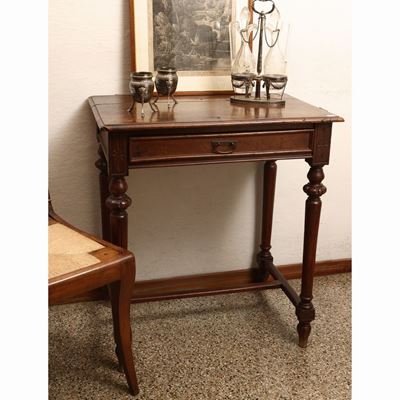 Due Complementi D'arredo