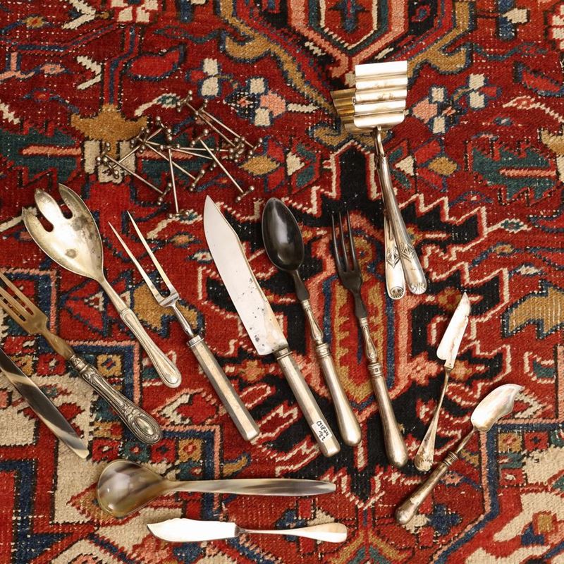Assortimento di Posate da Portata D'epoca in Metallo Argentato