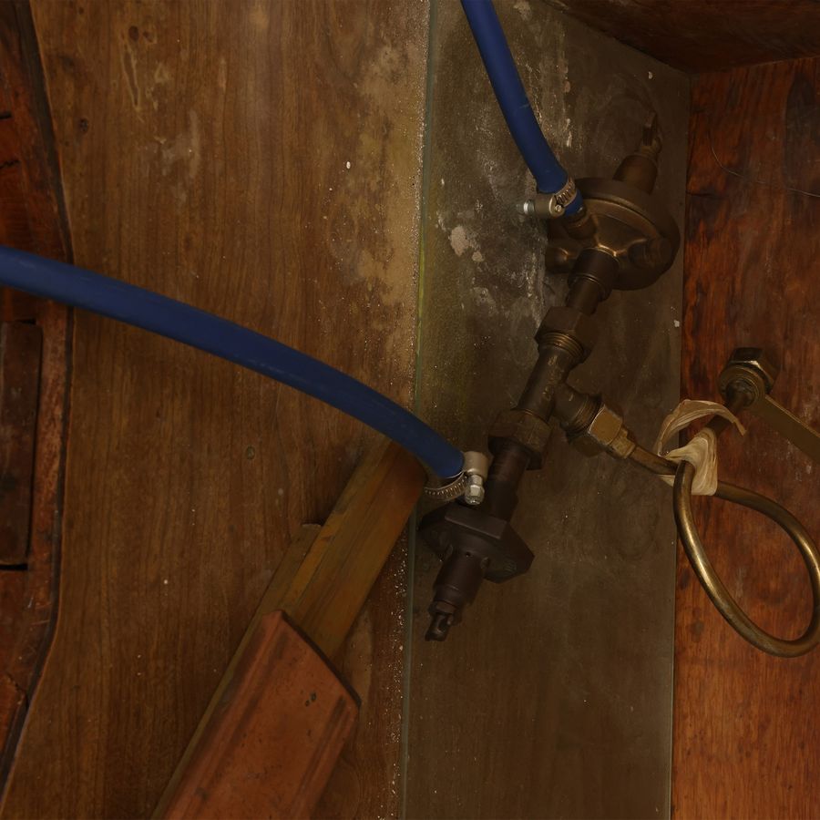 Banco da Orafo in Legno Tenero