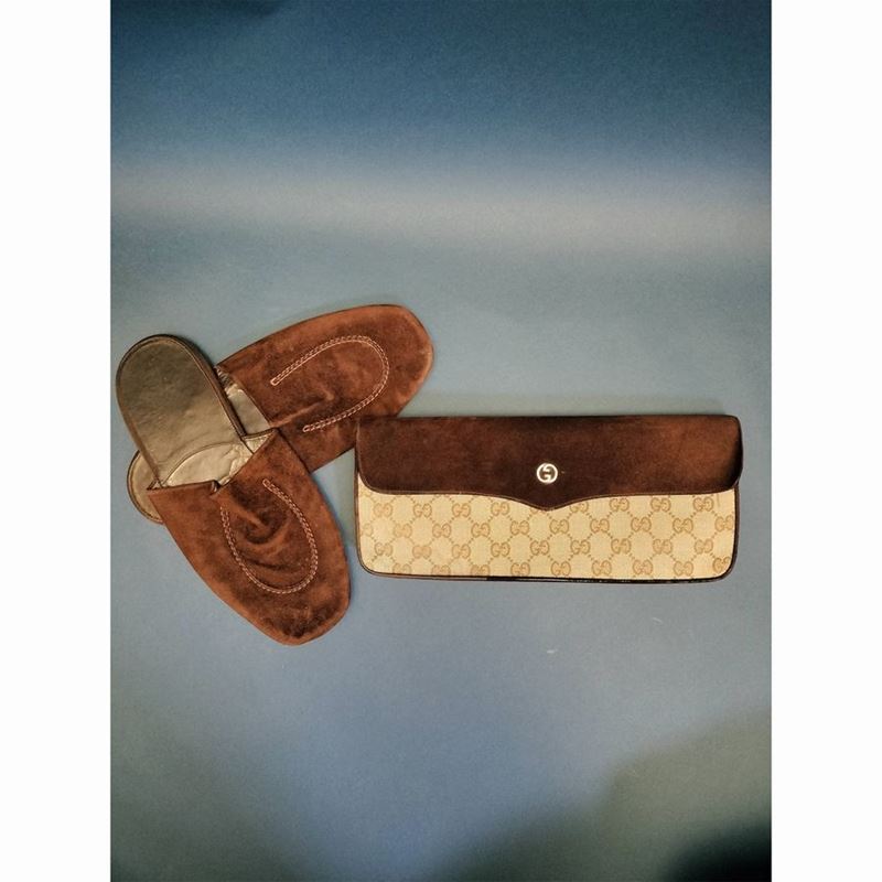 Gucci Paio di Pantofole in Camoscio