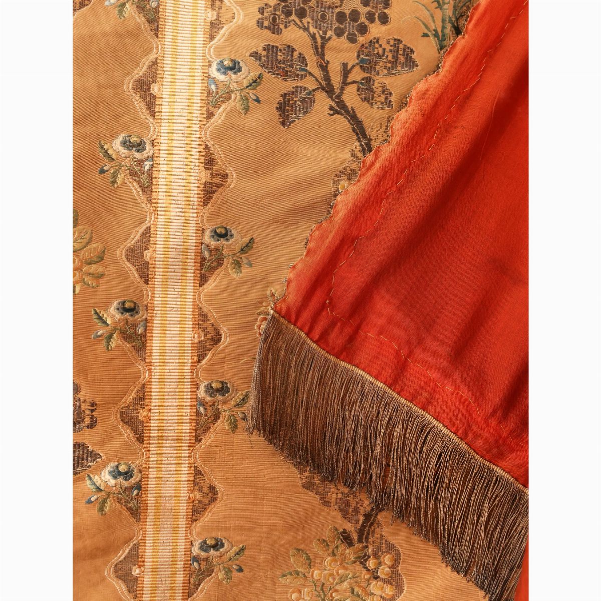 Pannello Decorativo in Broccato di Seta