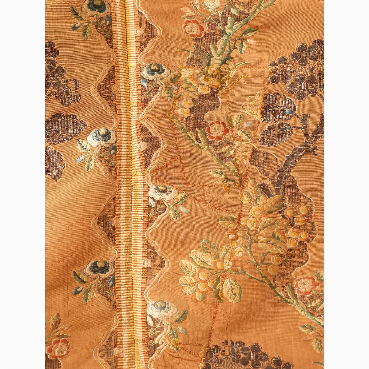 Pannello Decorativo in Broccato di Seta