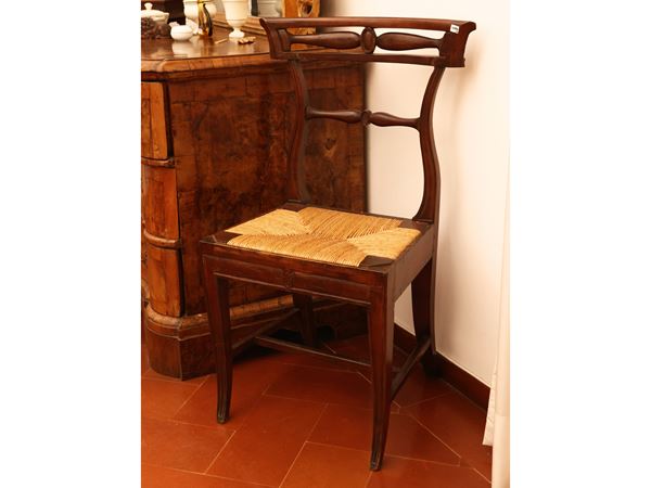 Walnut chair  (18th/19th century)  - Auction The art of furnishing - Maison Bibelot - Casa d'Aste Firenze - Milano