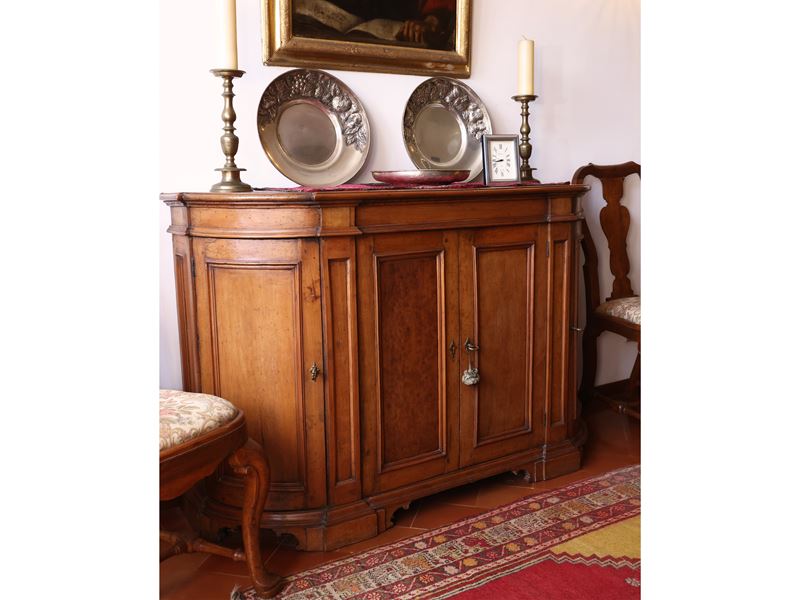 Credenza in noce