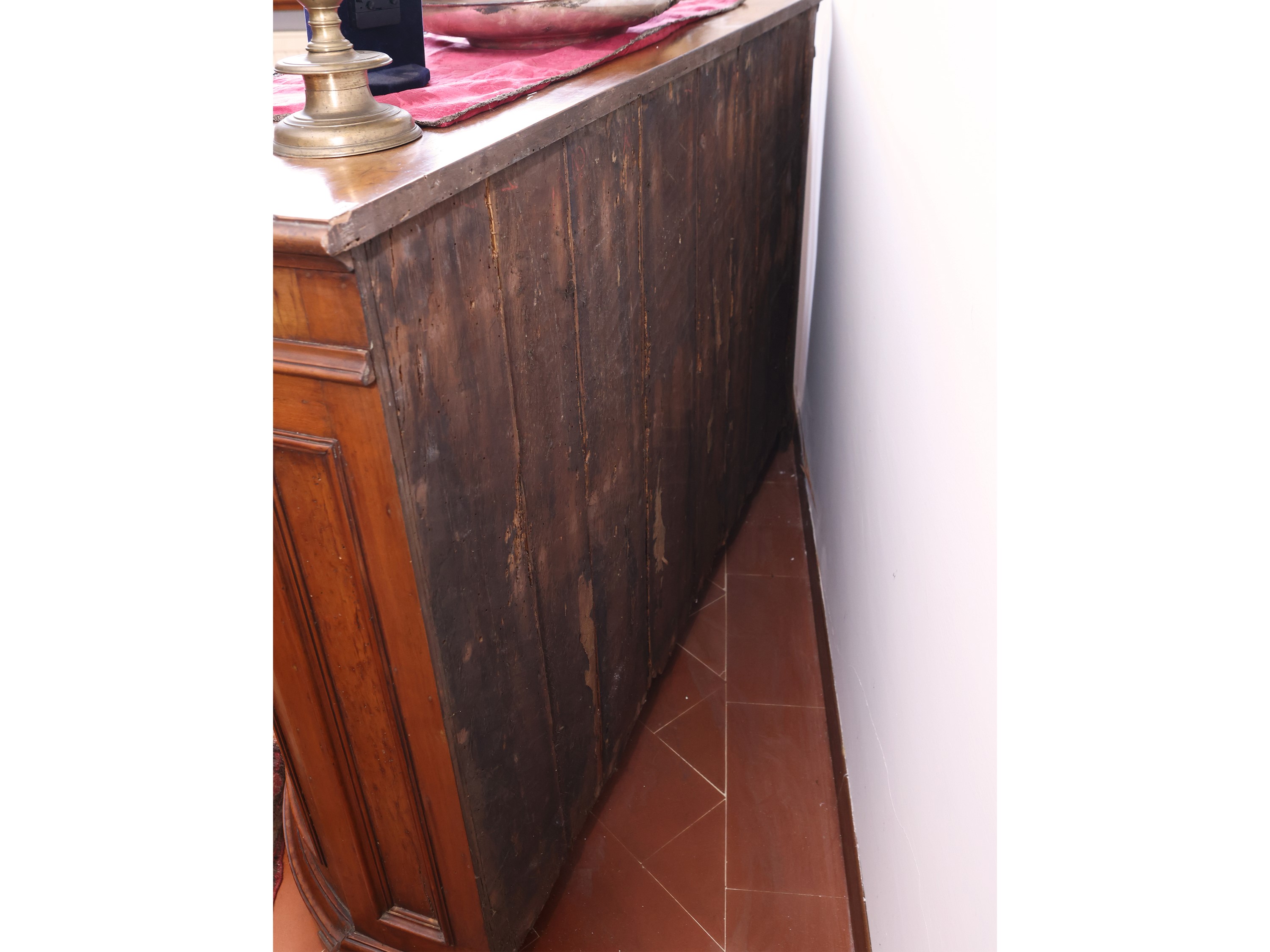 Credenza in noce
