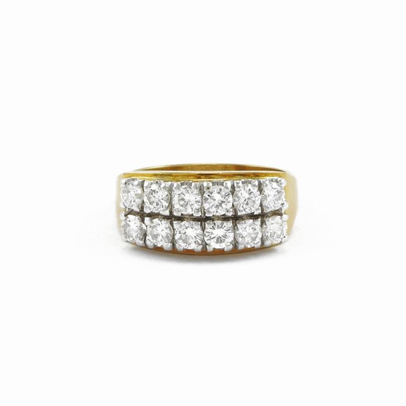 Anello in Oro Bianco e Oro Giallo con Diamanti