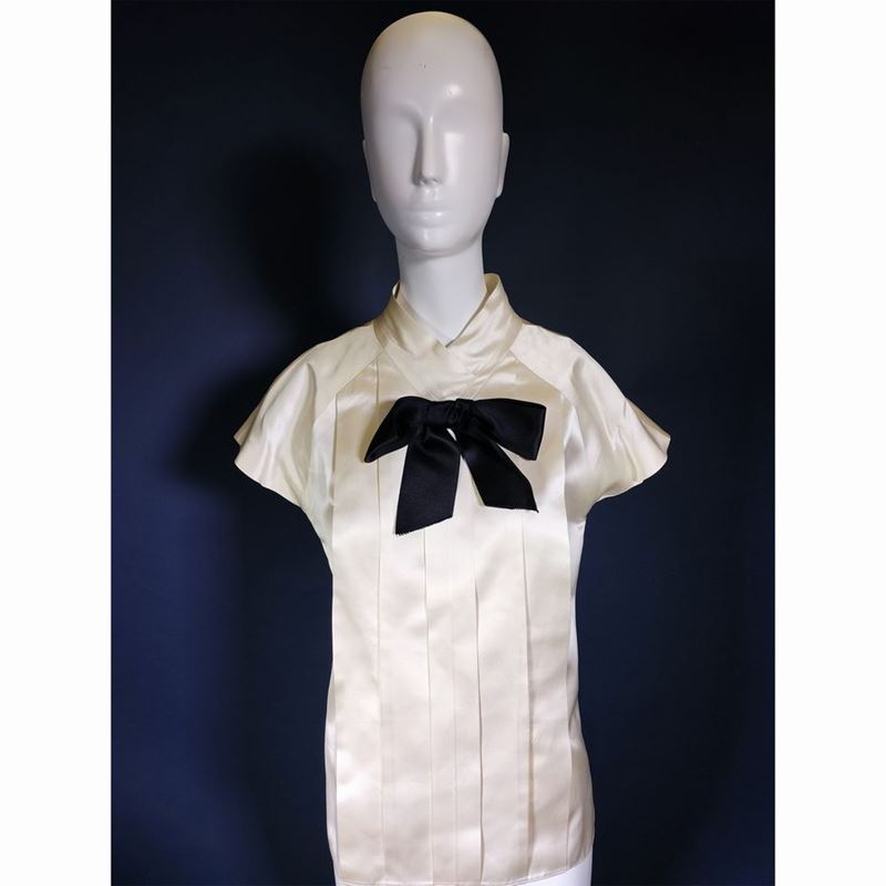 Chanel Camicia in Seta Bianca con Fiocco