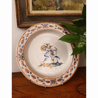 Piatto da Parata in Maiolica