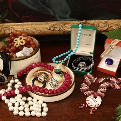 Assortimento di Bigiotteria