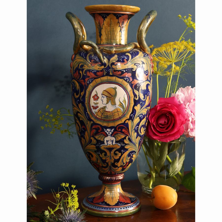 Vaso Ad Anfora in Terracotta Smaltata a Lustro, Gualdo Tadino