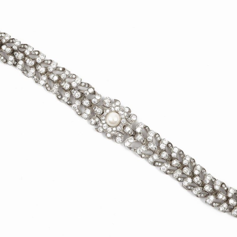 Bracciale in Oro Bianco con Diamanti e Perla Coltivata