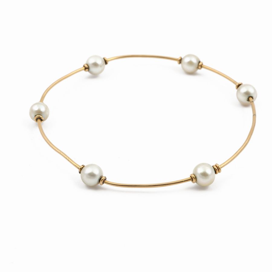 Bracciale a Cerchio in Oro Giallo con Perle Coltivate
