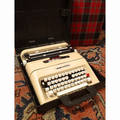 Macchina da Scrivere Lettera 35, Olivetti