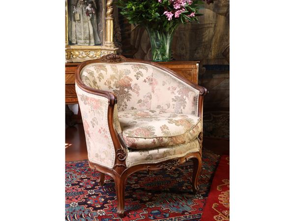 Pair of walnut tub chairs  (early 20th century)  - Auction The art of furnishing - Maison Bibelot - Casa d'Aste Firenze - Milano