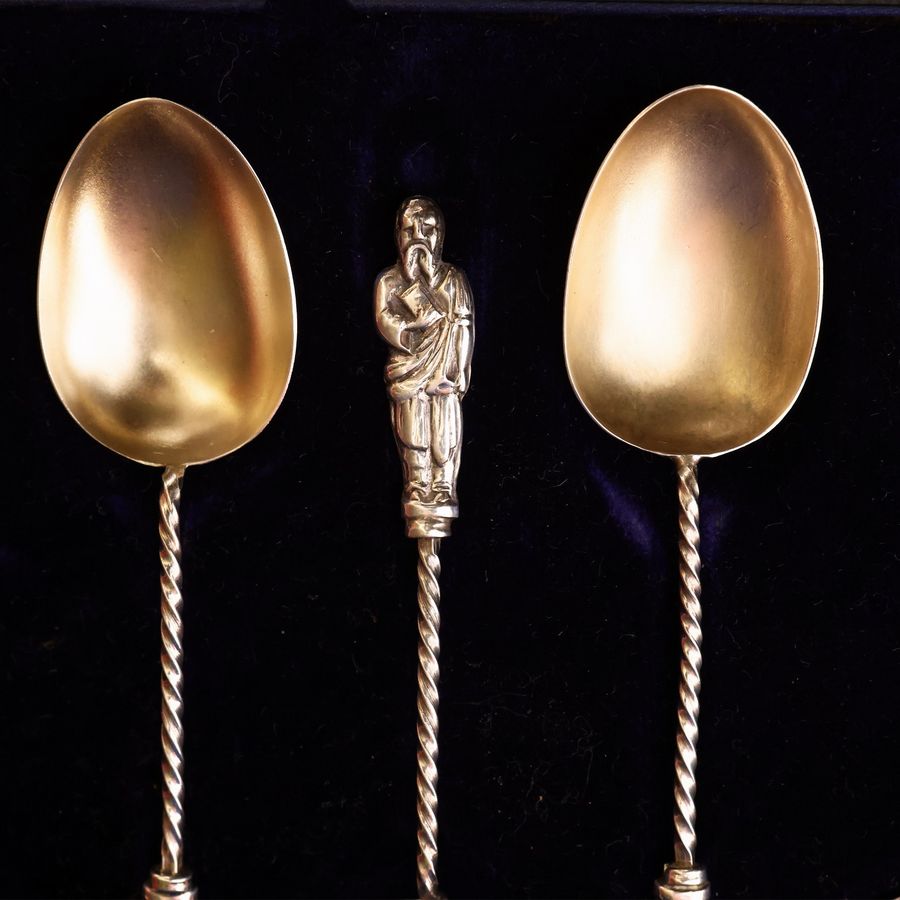 Serie di Sei Cucchiaini in Argento