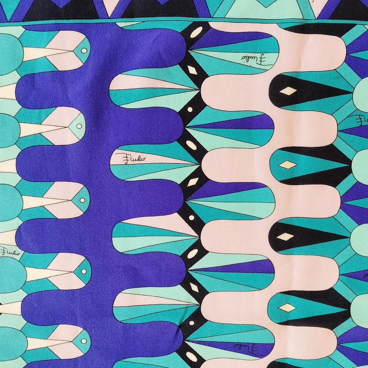 Emilio Pucci, Foulard in Seta