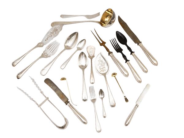 Important silver cutlery service, Dario Niccodemi