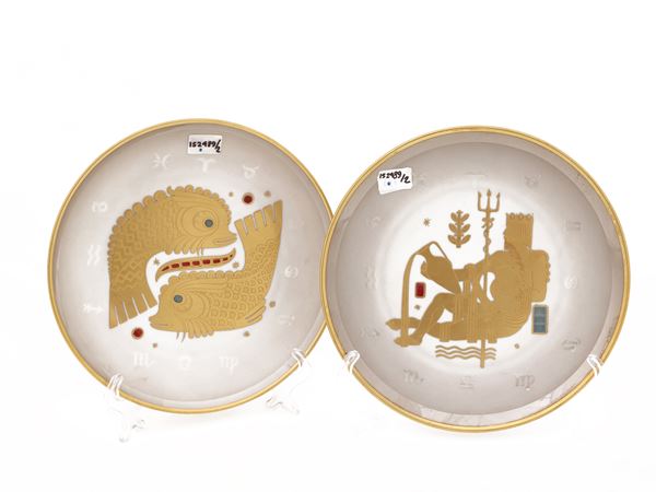 Pair of porcelain plates, Morbelli Arte