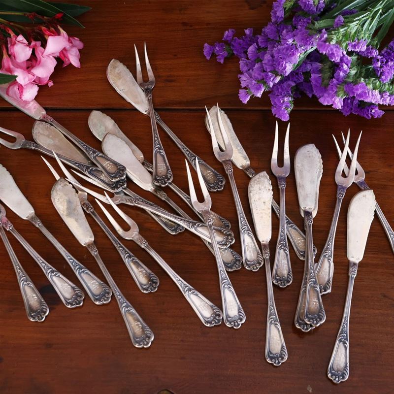 Servizio di piccole posate in argento per crostacei