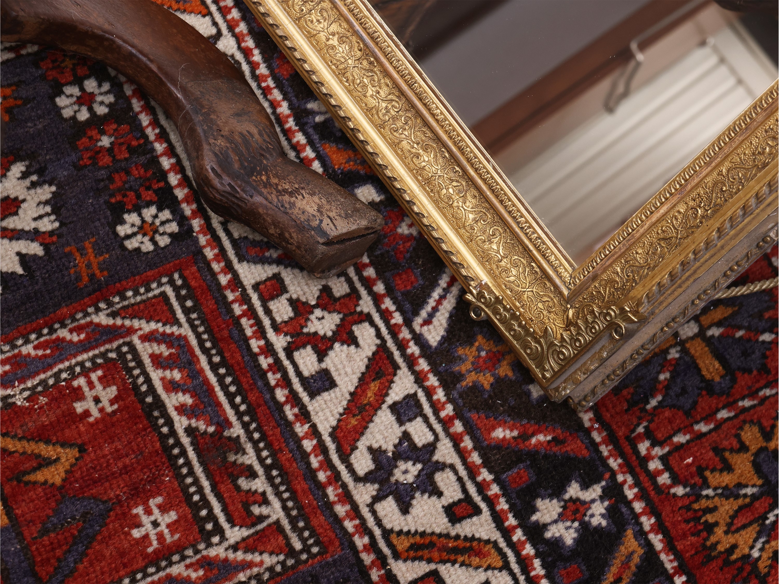 Assortimento di Complementi D'arredo D'epoca
