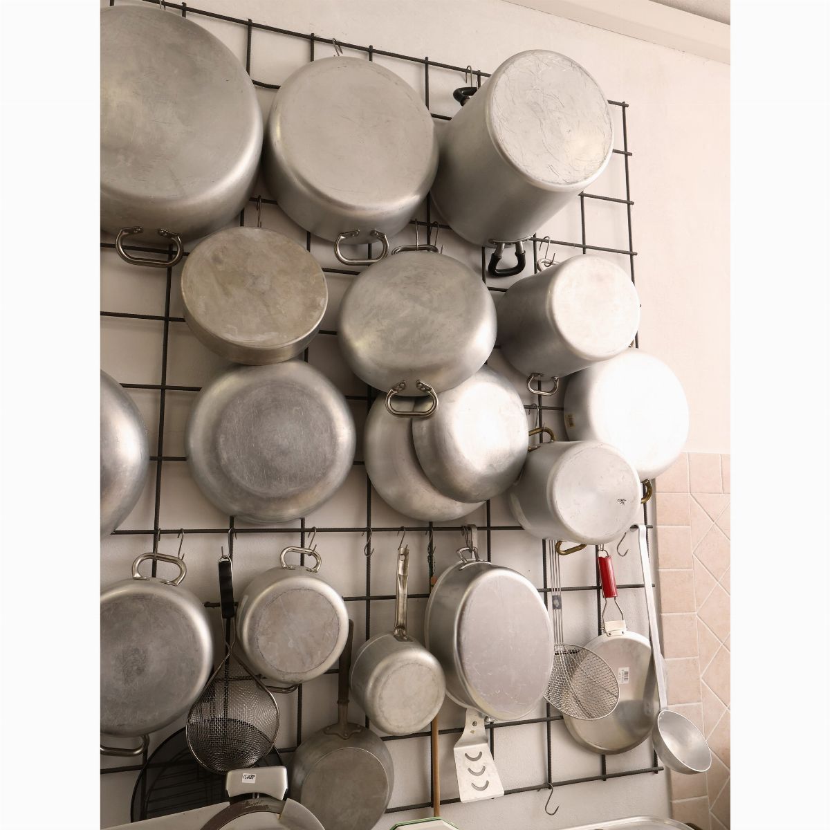 Assortimento di Pentole e Tegami in Alluminio