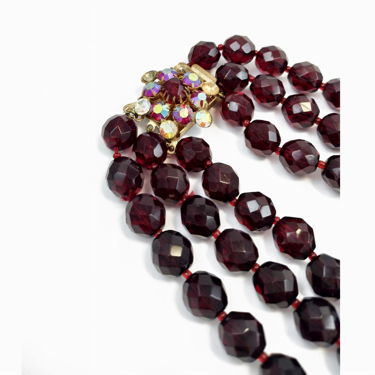 Collana a Tre Fili Color Granato