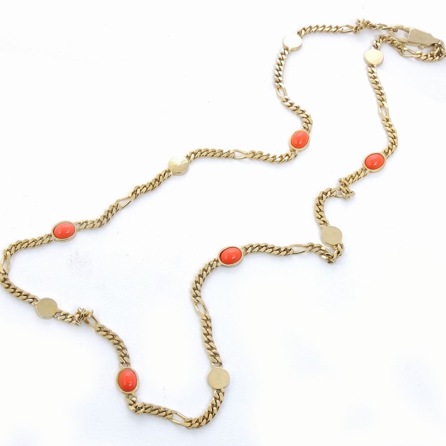 Cascio, Lunga Collana in Metallo Dorato e Vetro