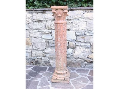 Colonna Portavasi in Terracotta