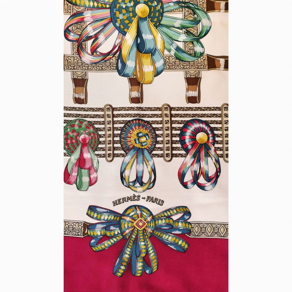 Hermès," Les Rubans Du Cheval", Foulard in Seta