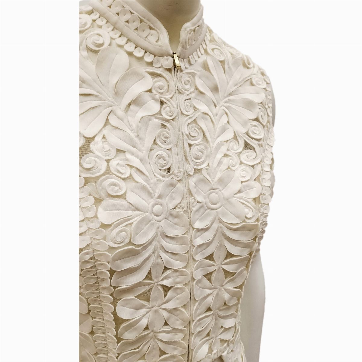 Pankaj & Nidhi, Corpetto bianco in organza