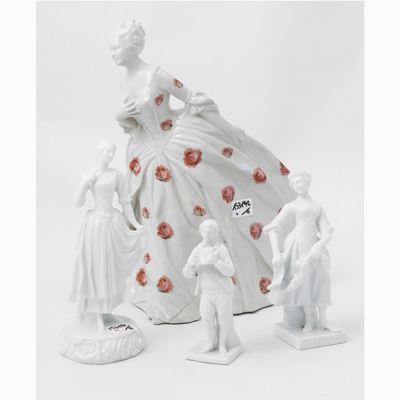 Quattro Figure in Porcellana