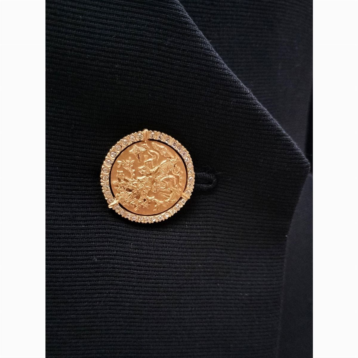 Christian Dior Haute Couture, Composé in lana e seta