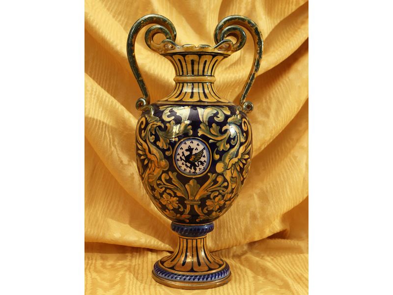 Vaso Ad Anfora in Terracotta Smaltata a Lustro, Gualdo Tadino