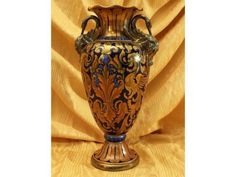 Vaso Ad Anfora in Terracotta Smaltata a Lustro, Gualdo Tadino