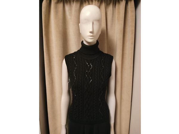 Yves Saint Laurent, Dolcevita in maglia di lana nera