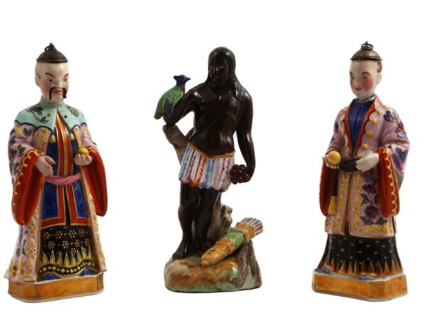 Jacob Petit - Tre figure esotiche in porcellana policroma, Parigi XIX secolo