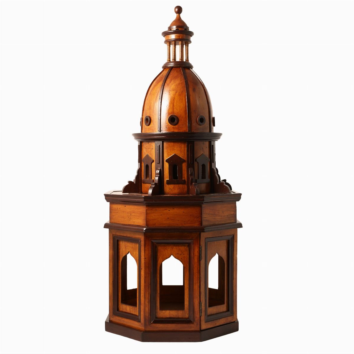 Due Modelli Architettonici in Legno Tenero