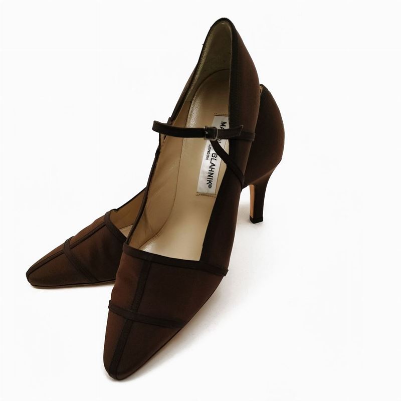 Manolo Blahnik, Decolletè in tessuto marrone