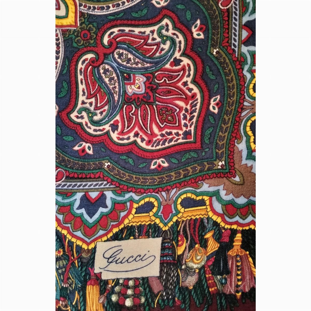 Gucci e Trussardi, Due Foulard in Lana