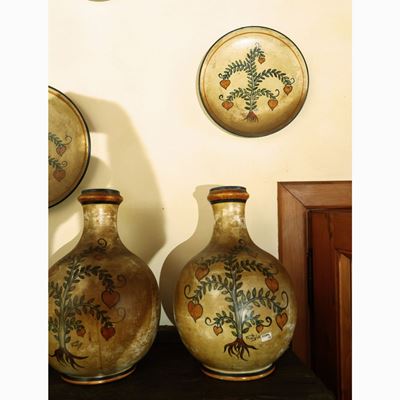 Serie di Accessori Decorativi in Ceramica