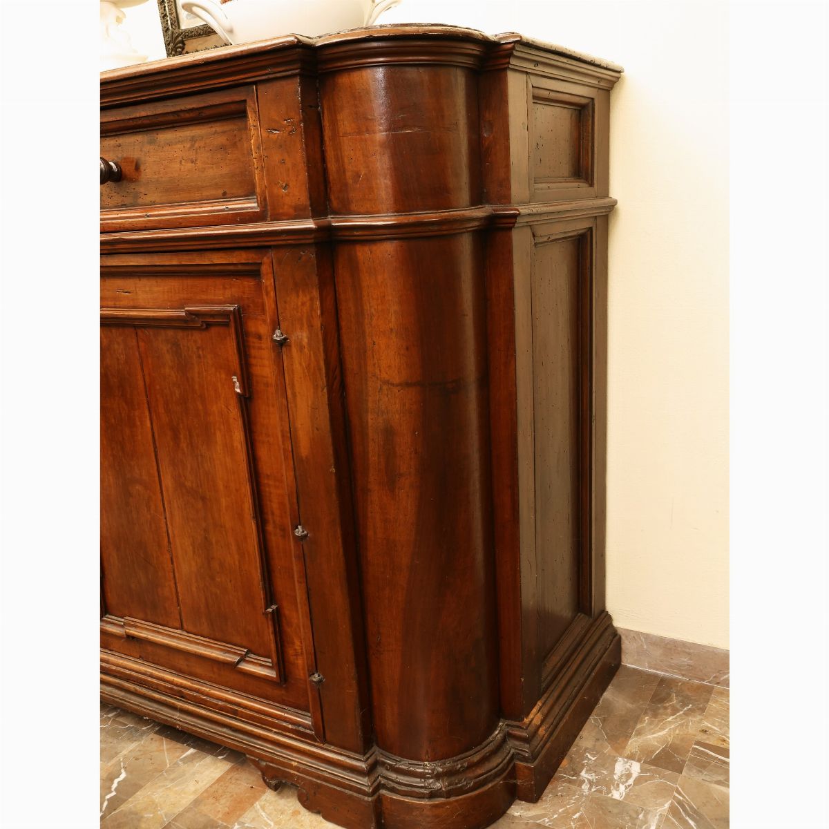 Credenza in Noce